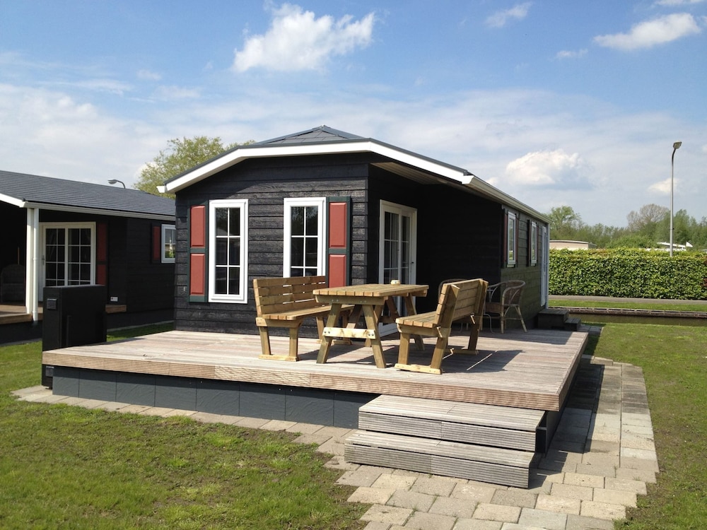 Cozy Holiday Home With Terrace view 3