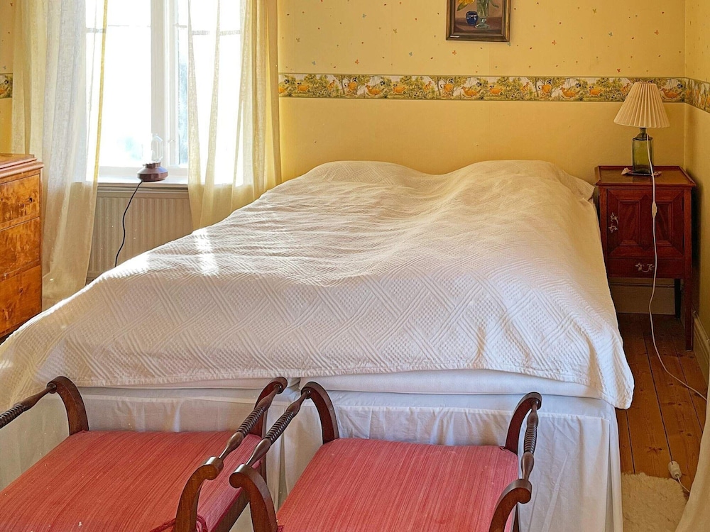 Idyllic Family Retreat Close to the Sea view 4