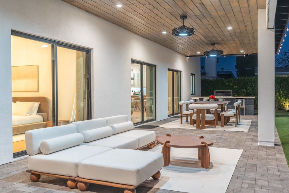 NEW The Casa Privada Experience