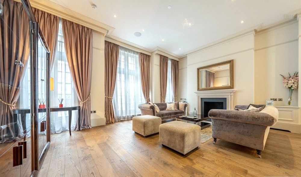Mayfair Mansions