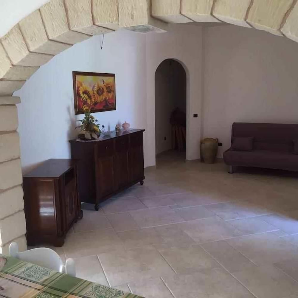 Villa Palagiani Inside view 2