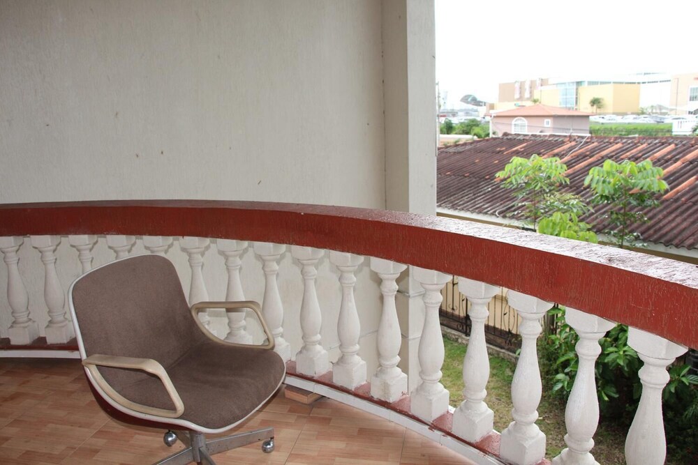 Dumas Villas - Property Image 15