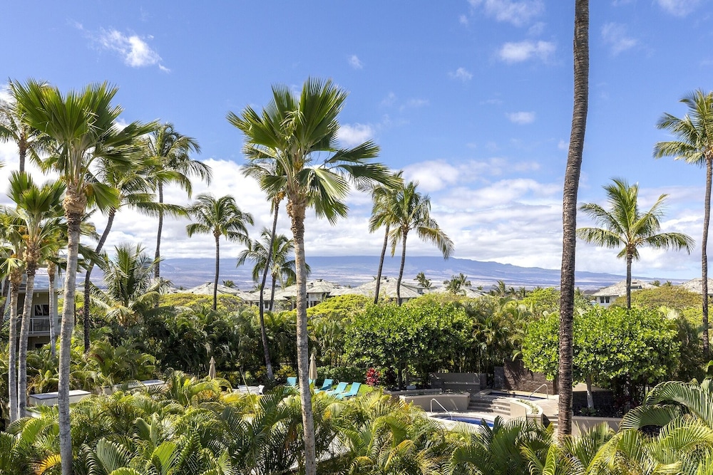Vista Waikoloa B-302 2 Bedroom Condo