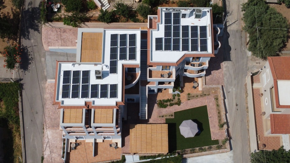 Anemos Luxury Grand Resort