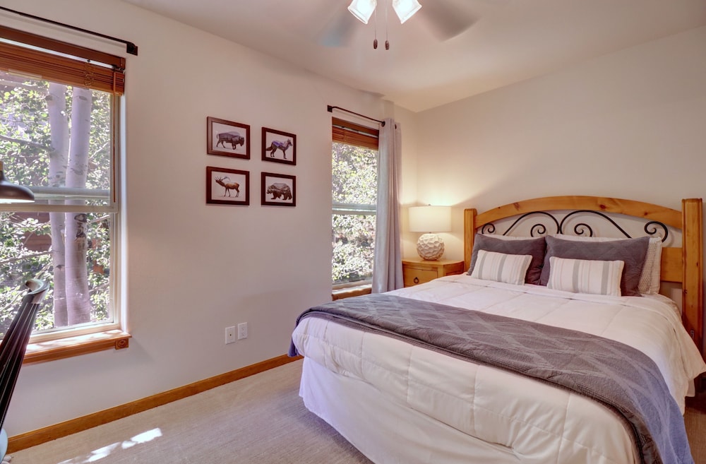 122 Lookout Ridge 2 Bedroom Townhouse