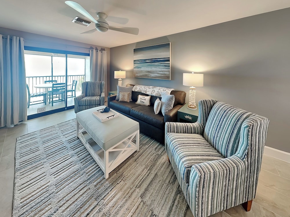 Seaside 5 by Distinctive Beach Rentals