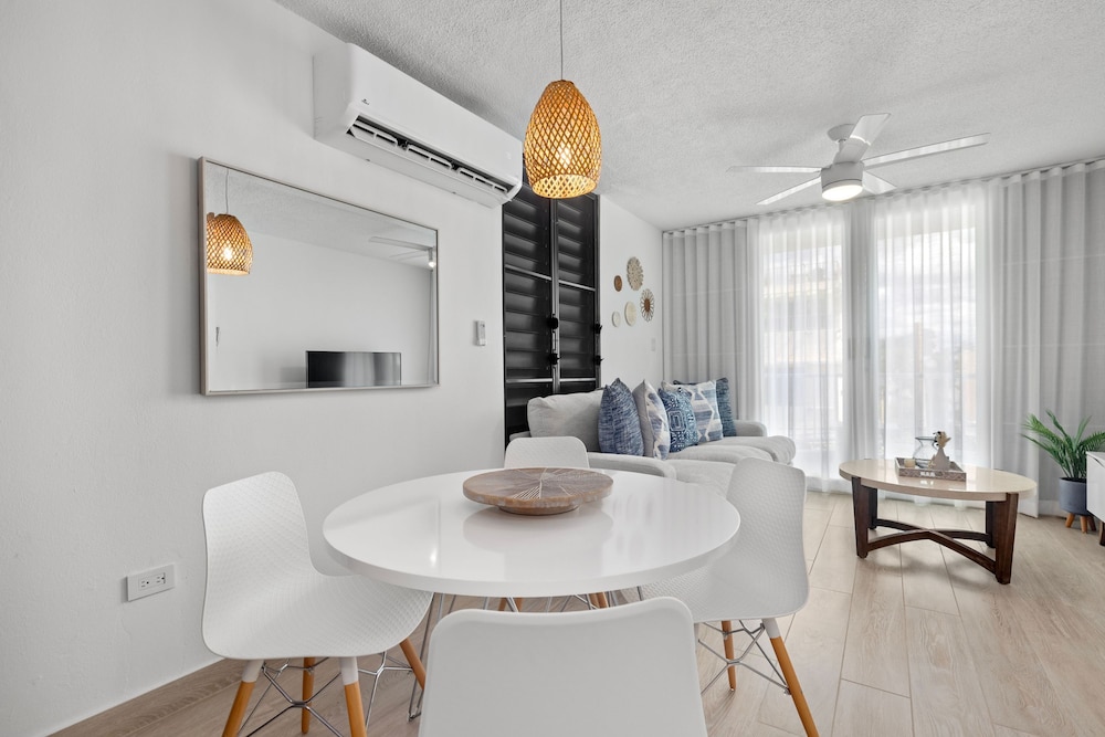 Cozy Beach Getaway Free Parking Smart TV