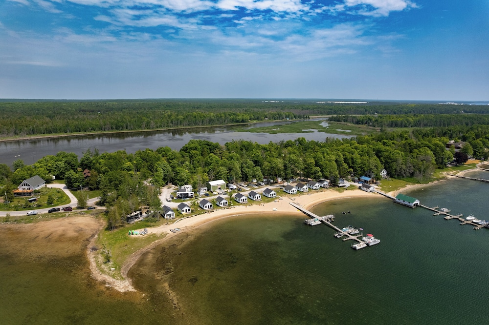 Les Cheneaux Islands Retreat 2: Boat, Fish & Swim