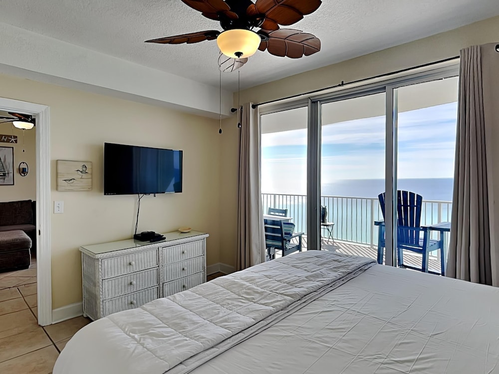 Twin Palms #1501a view 4