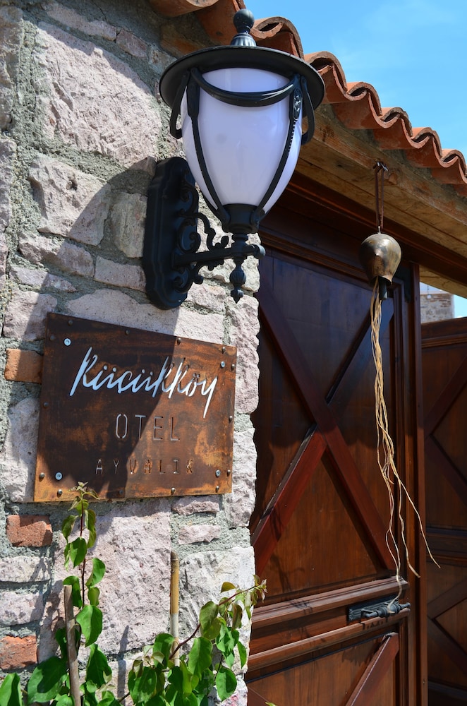 Kucukkoy Otel - Image 17