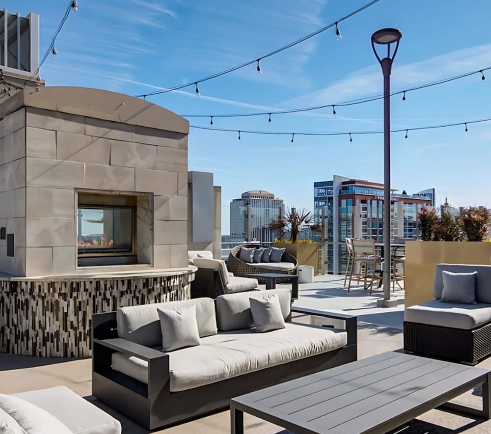 Luxury City Center Home