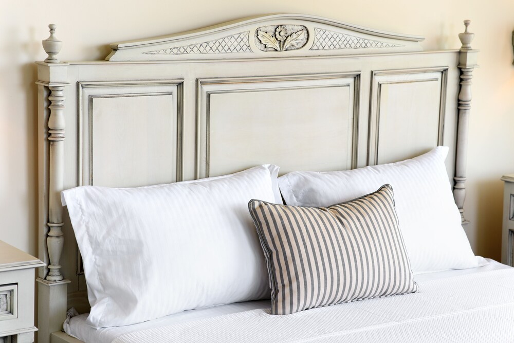 Villa D'Oro - Luxury Villas & Suites