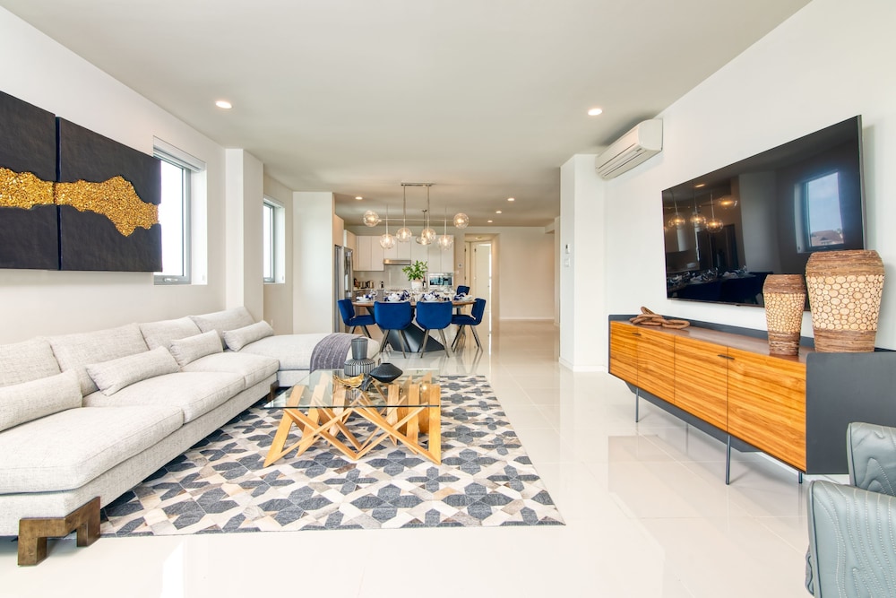 Luxury Oceanside Retreat at Soleil Residences