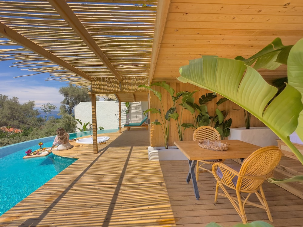 Seaview Faralya Butik Otel - Image 56