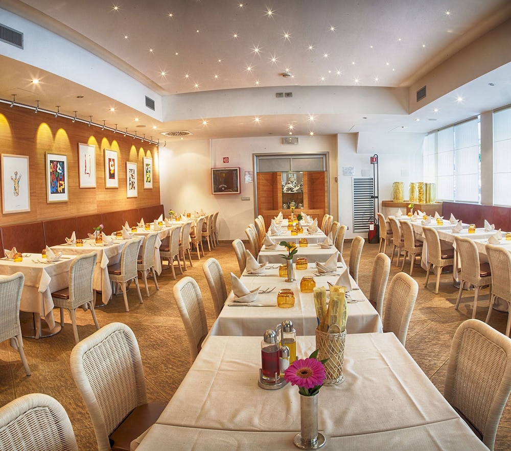 Katja Hotel