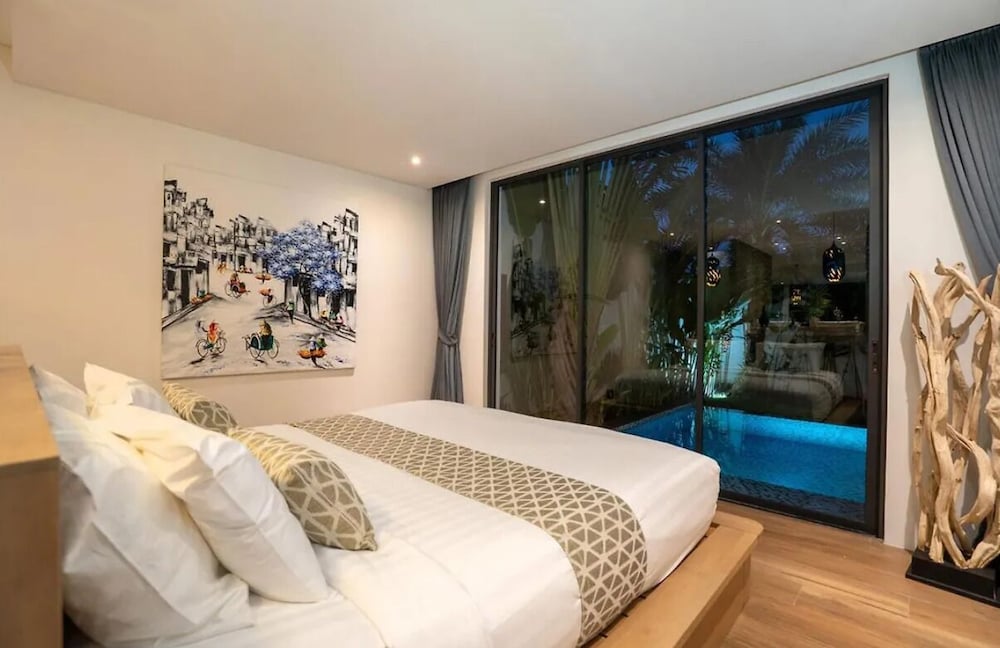 2BR Pool Villa Near the Sea V261