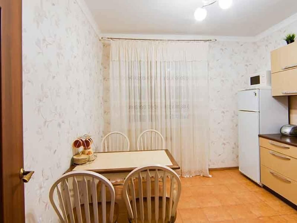 Aura Apartments