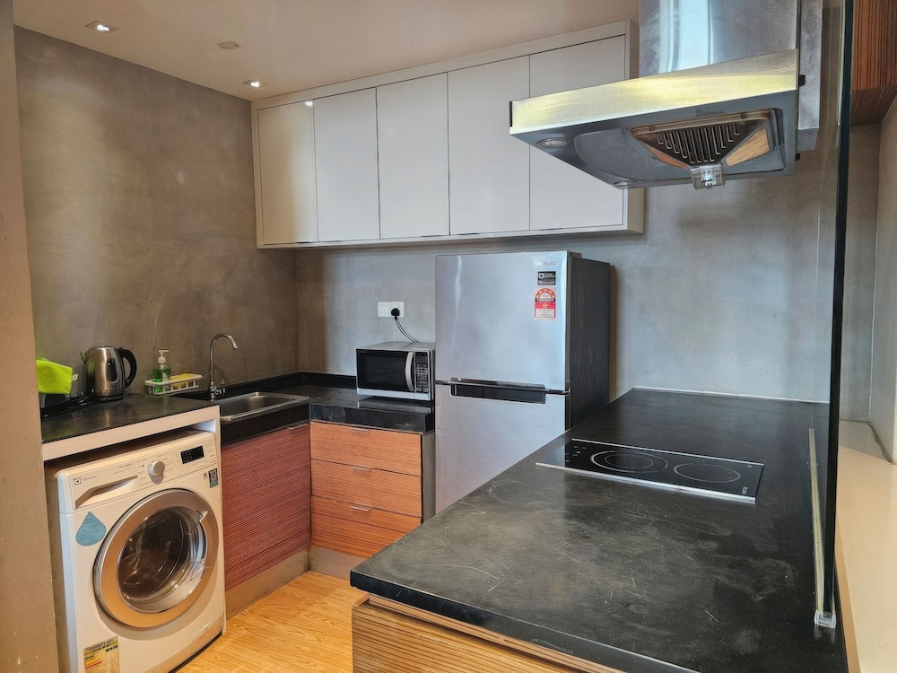 Dua Sentral Residential Apartments Tower