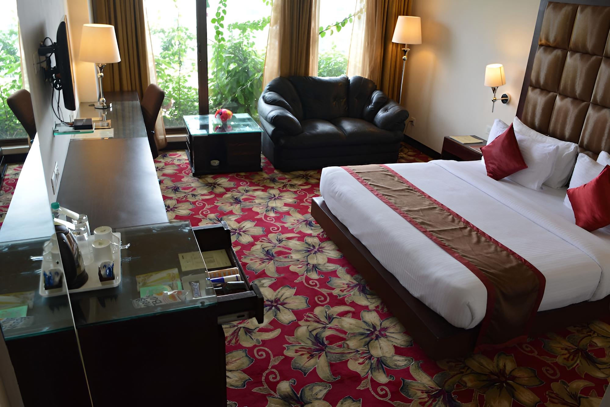 The Lily Hotel