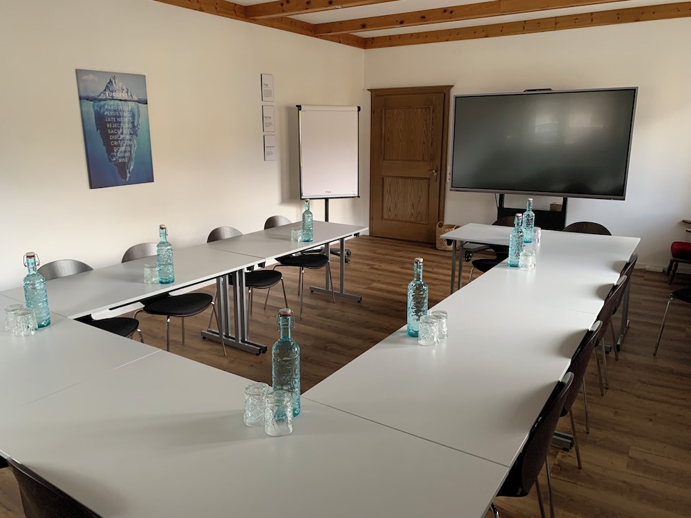 ESCHENHOF BED & BREAKFAST & MORE