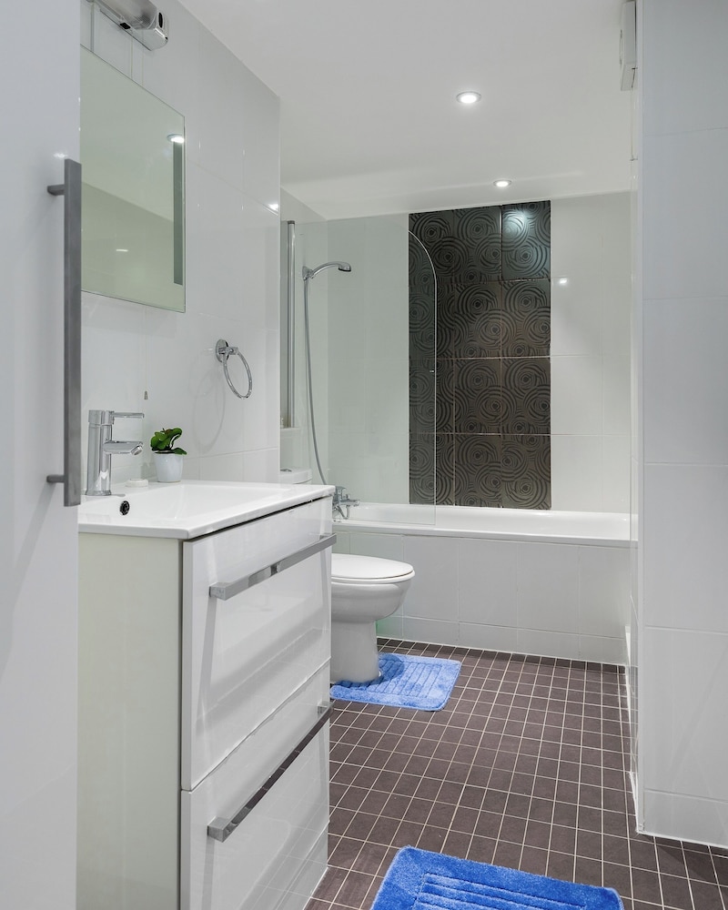 4 Bedroom Villa on Marble Arch
