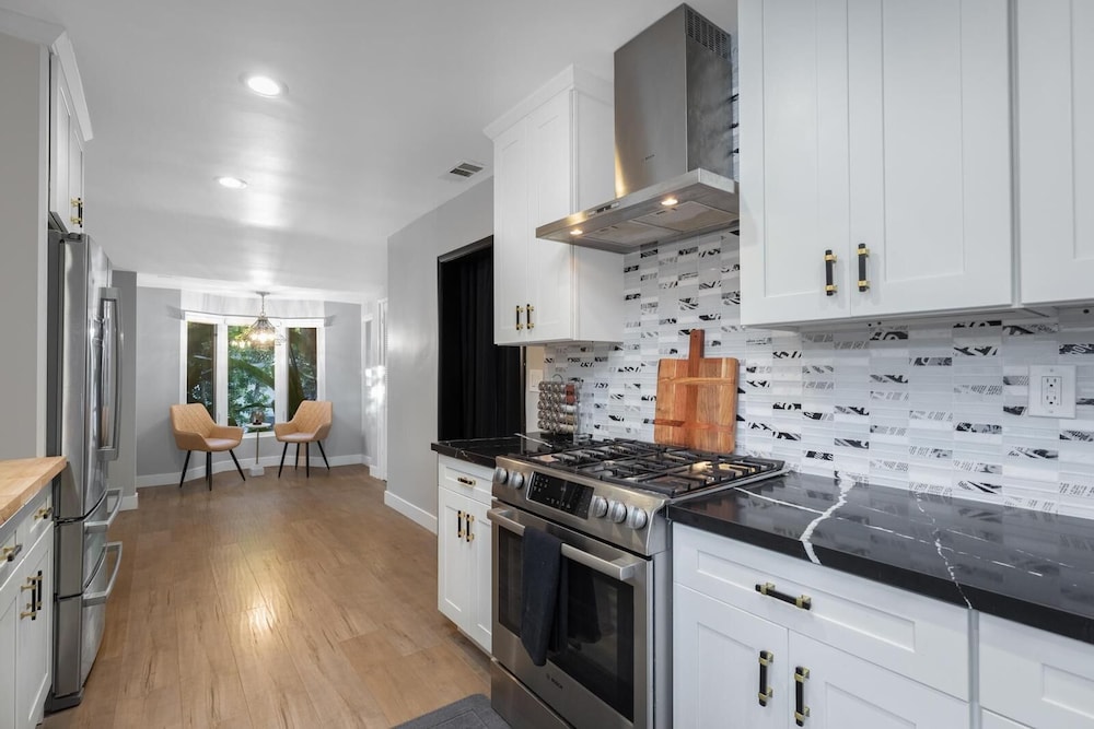 Hidden Valley Pl - Image 5