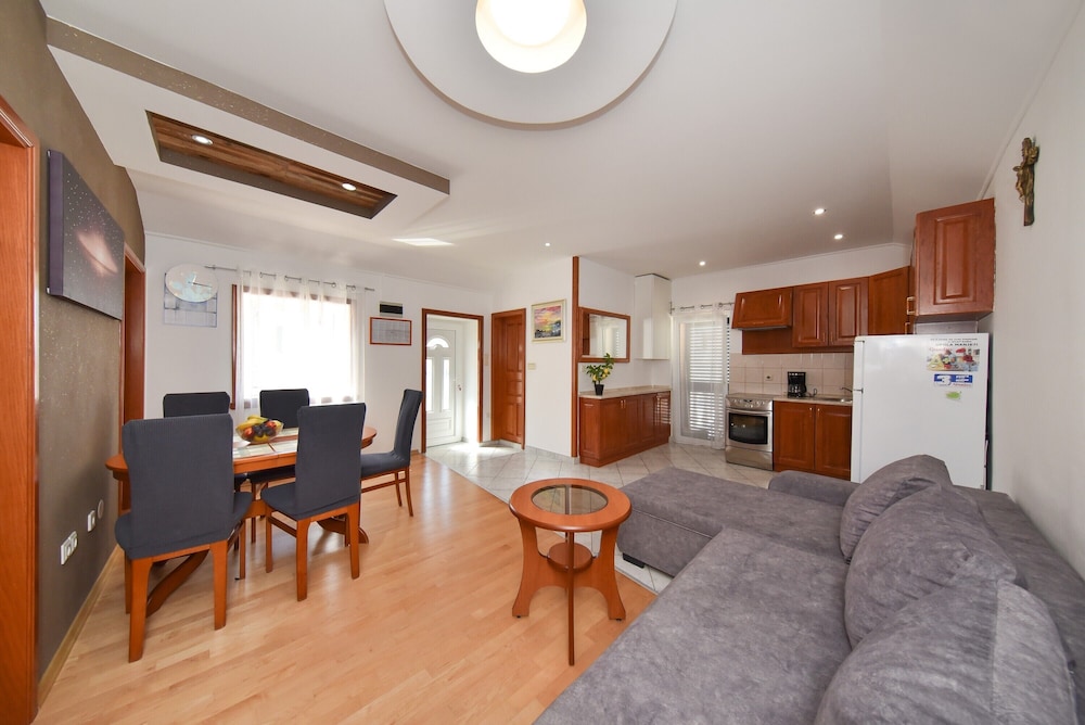 Apartments Ledinko