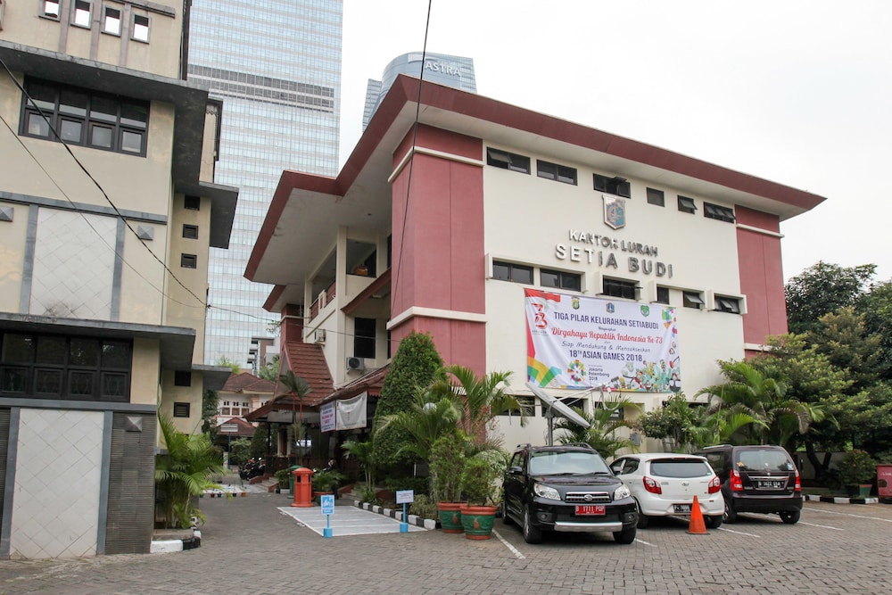 Literooms Setiabudi Sudirman