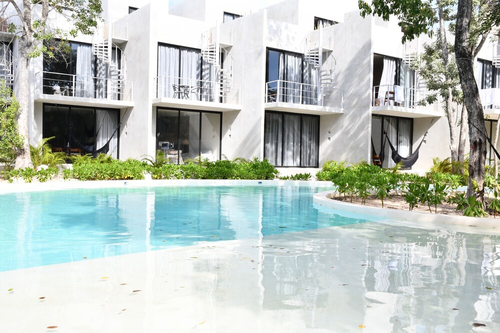 Hotel Seremonia Selva by The Spot Rentals - Image 1