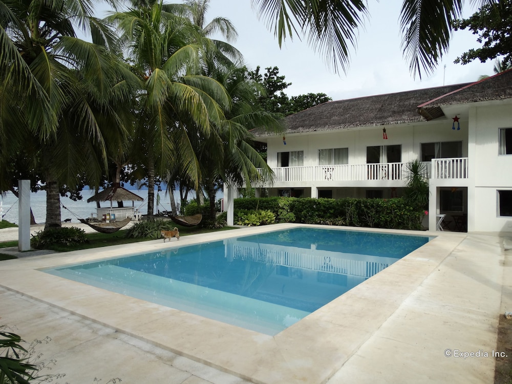 Momo Beach House