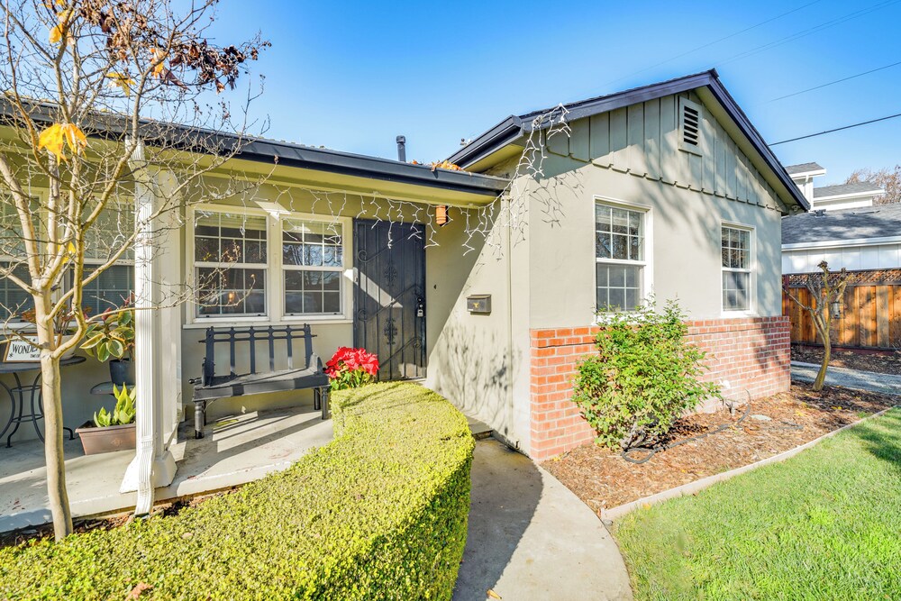 4 Mi to Dtwn San Jose: Sleek & Modern Duplex!