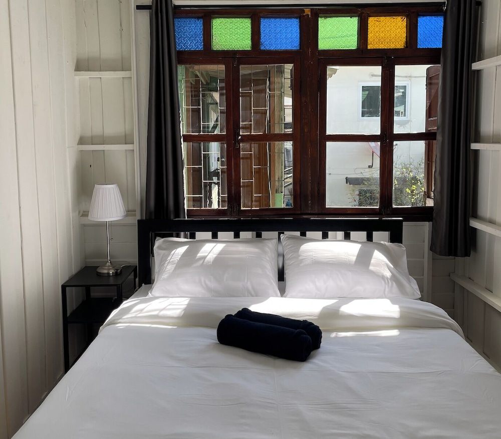 Green Cabin Hostel