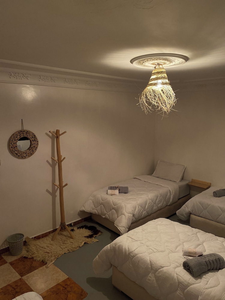 TITRYTE SURF HOUSE