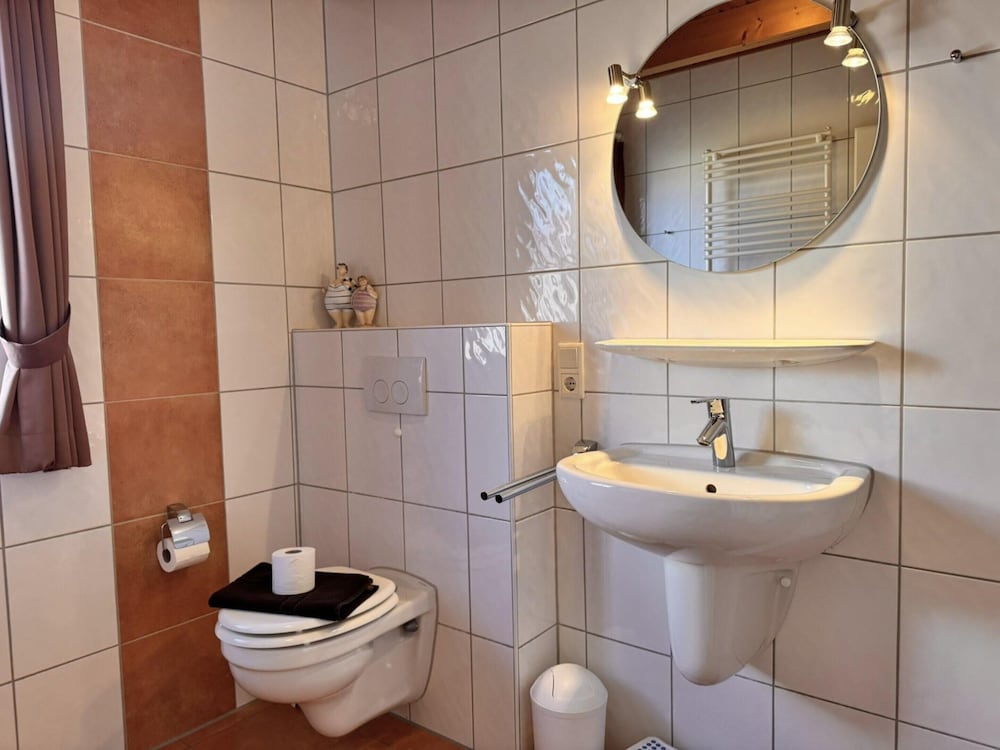 Ferienhaus mit Viel Platz in Burhave