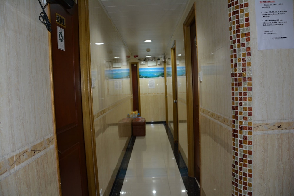 Everest Guest House