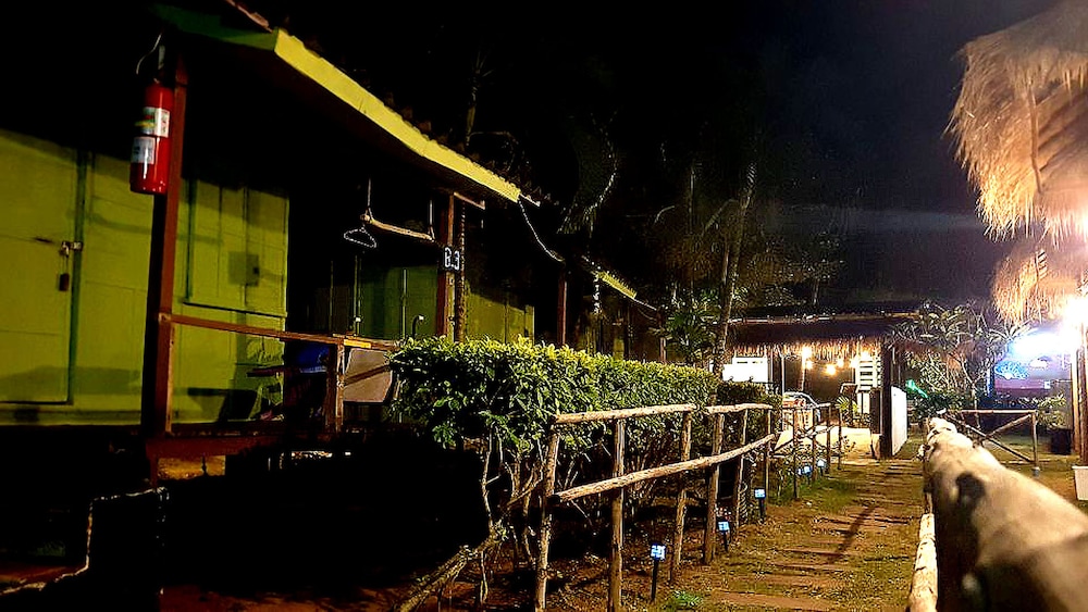Kohchang 7 seaview bungalow