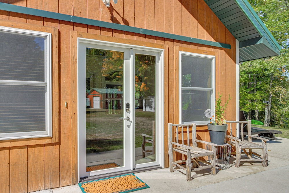 'long Lake Lodge' w/ Watercrafts & Fire Pits