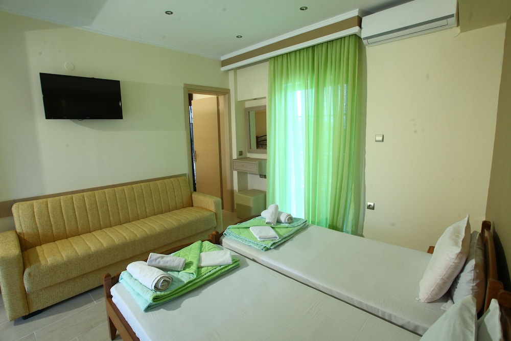 Studios Pieria