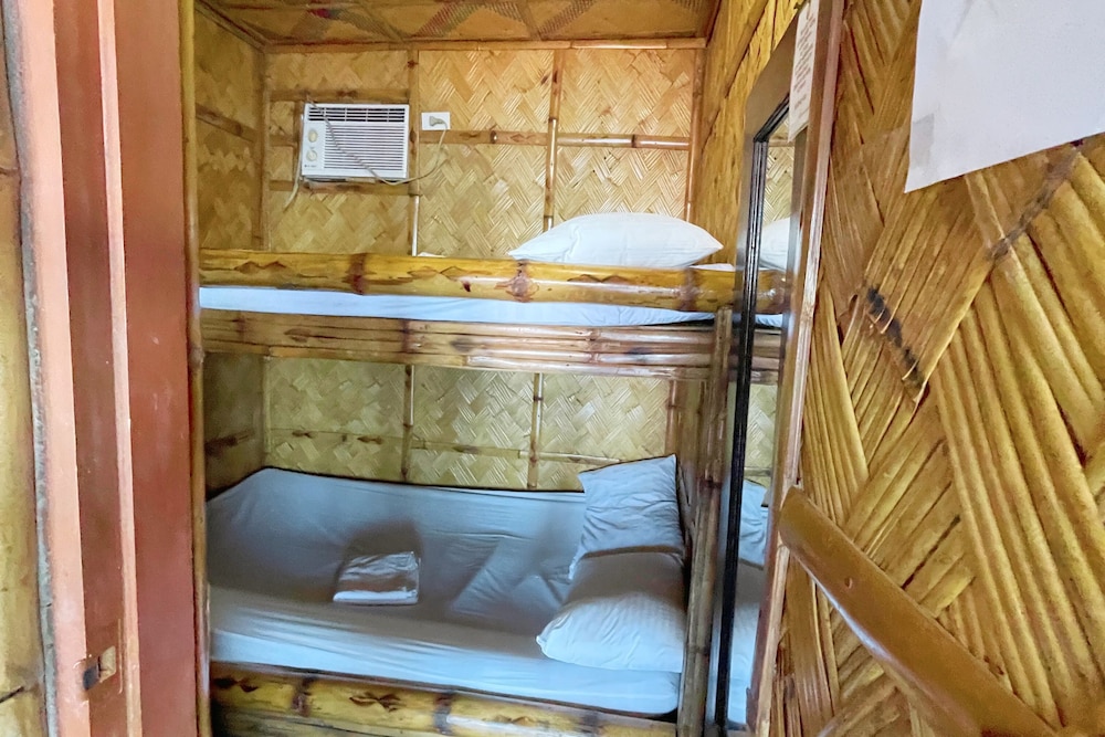 Casa Dolores Laiya Batangas