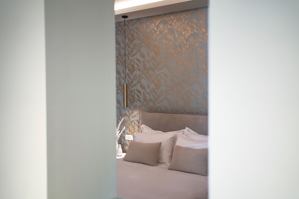 Pafsilipon Suites photo 5