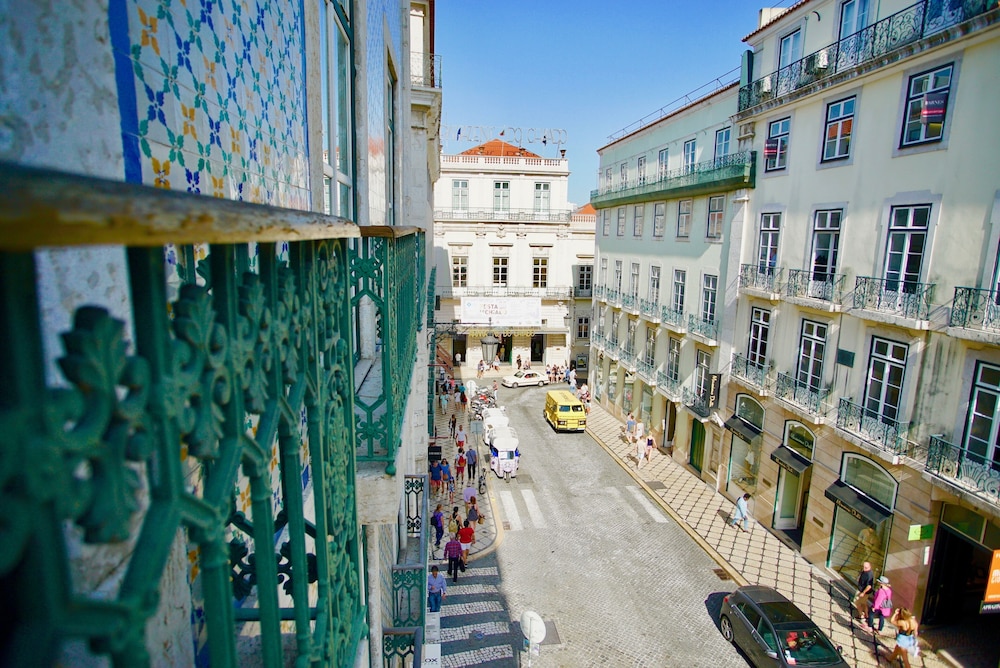 Chiado Apartments