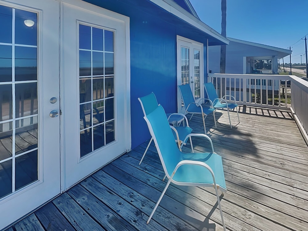 Bayview Cottage by Ryson Vacation Rentals