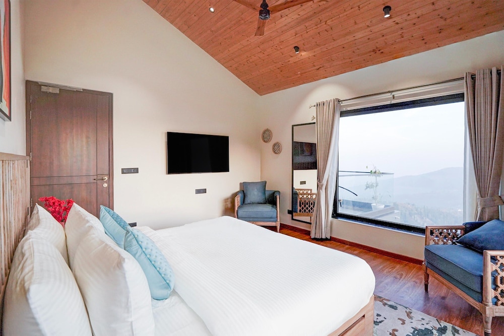 Sunday Premium 5 BHK Villa Mihika, Shimla