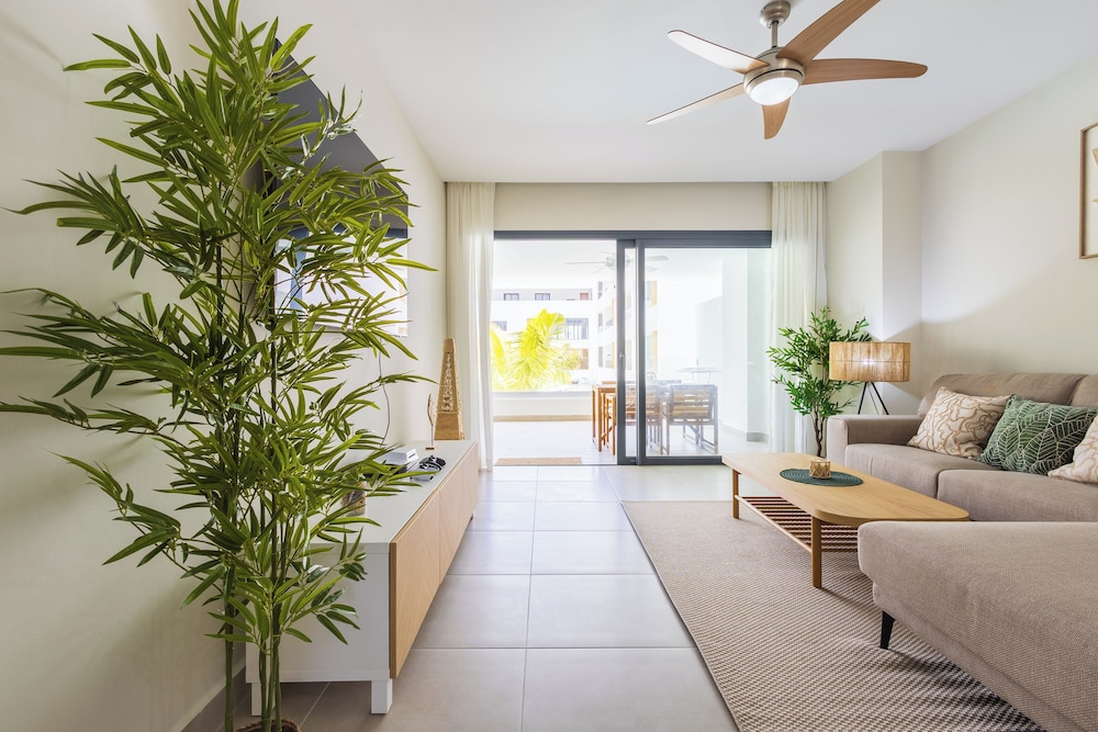 2BR Gardenia Retreat - Picuzzi & Pool