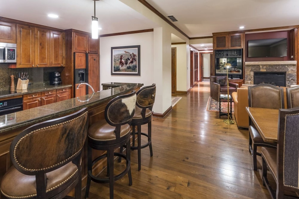 Aspen Ritz Carlton 2 Bedroom Residence