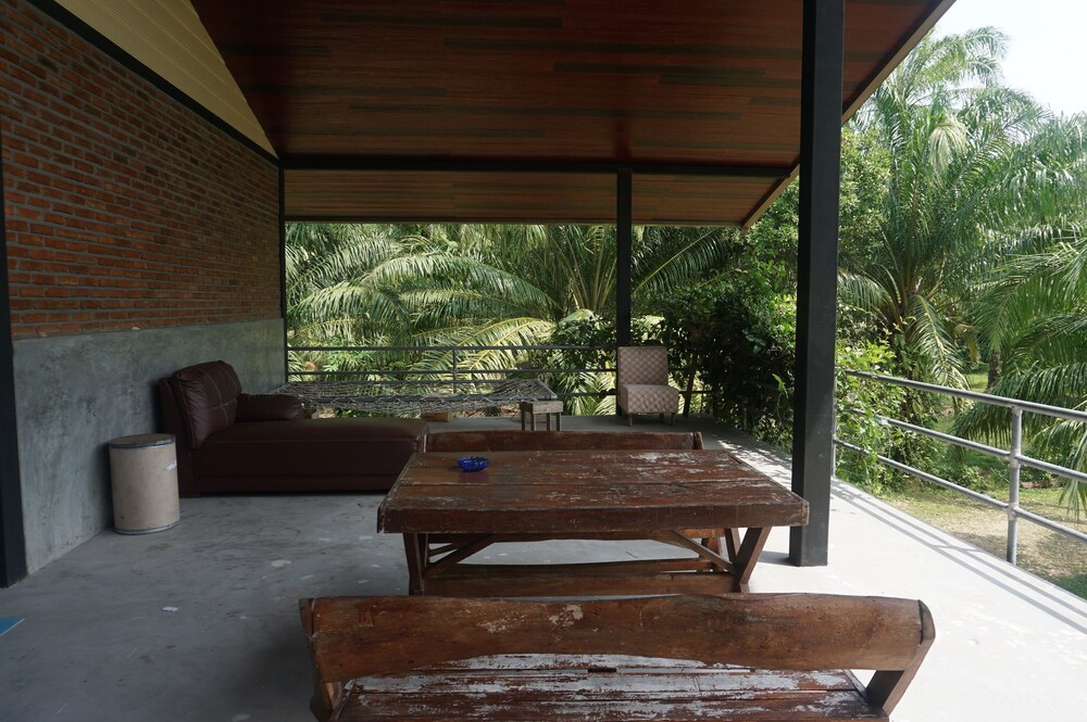 Steelloft  Home Stay view 3