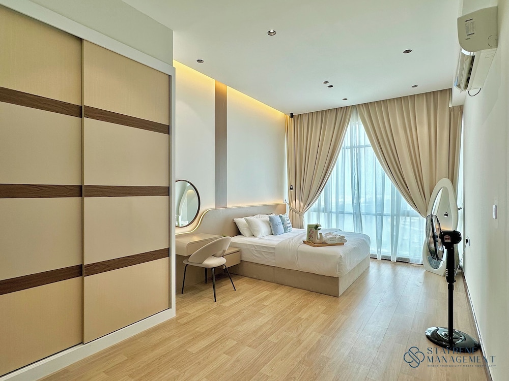 Paragon Suites CIQ By Stayrene