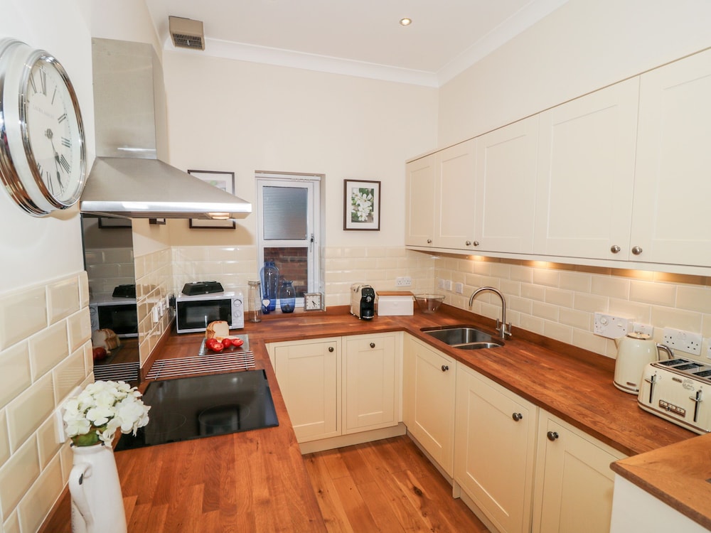 Grays Cottage view 5