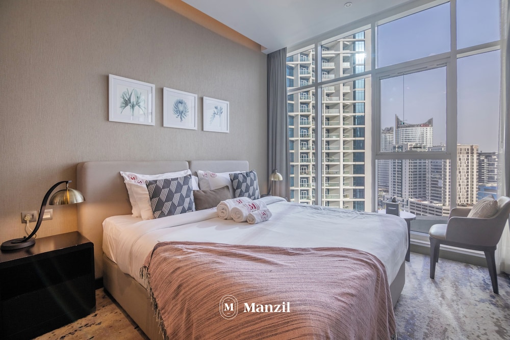 Manzil-Waterfront Studio in Business Bay
