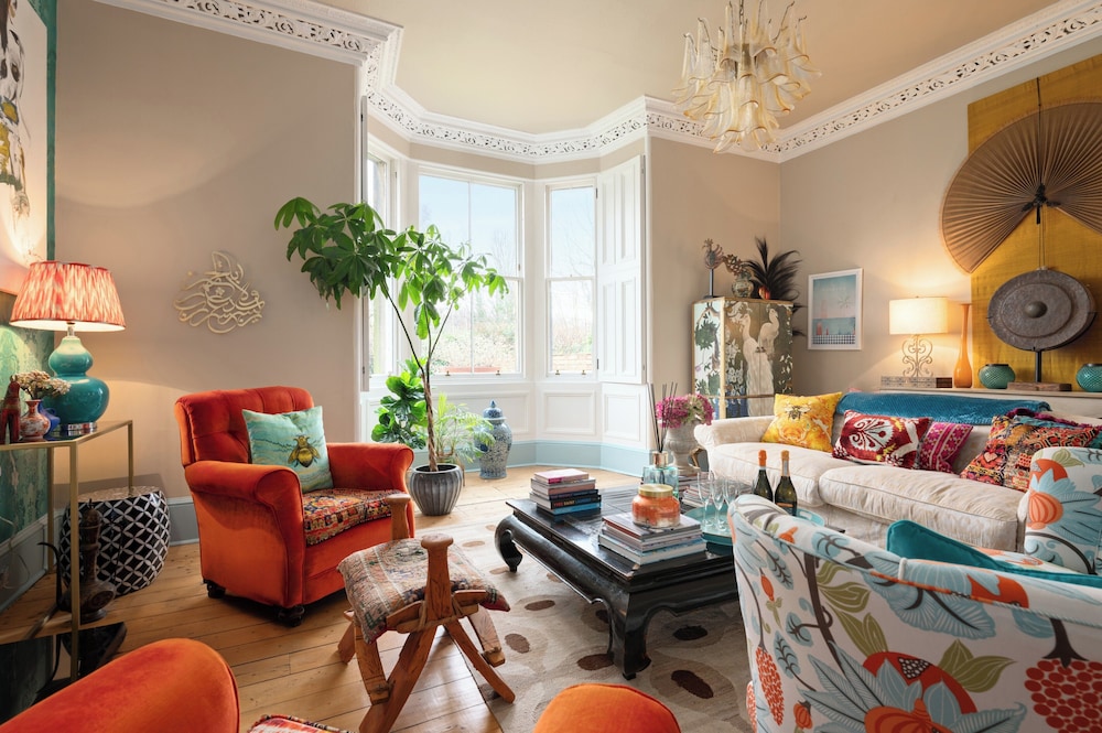 Eskbank Terrace Spacious House